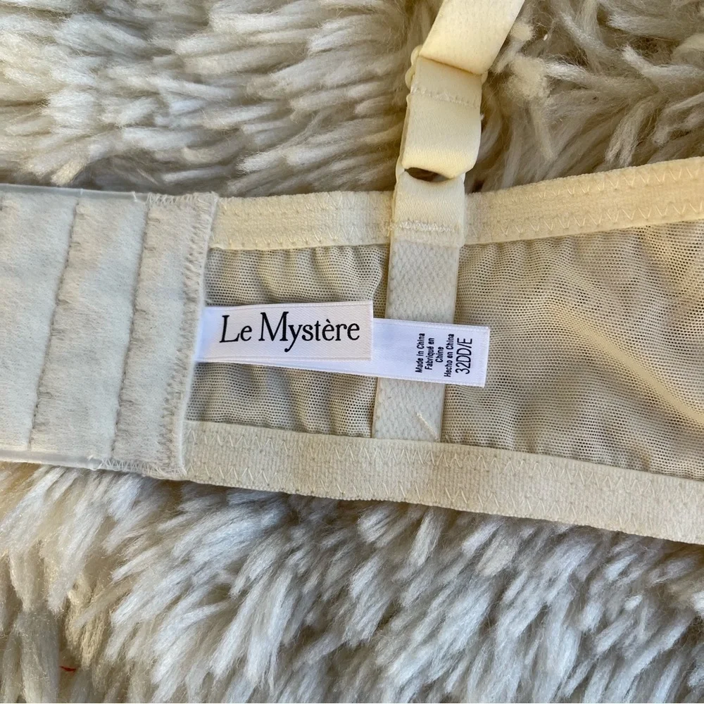 NEW Le Mystere Sexy Mama Bra Ivory 32DD NWT